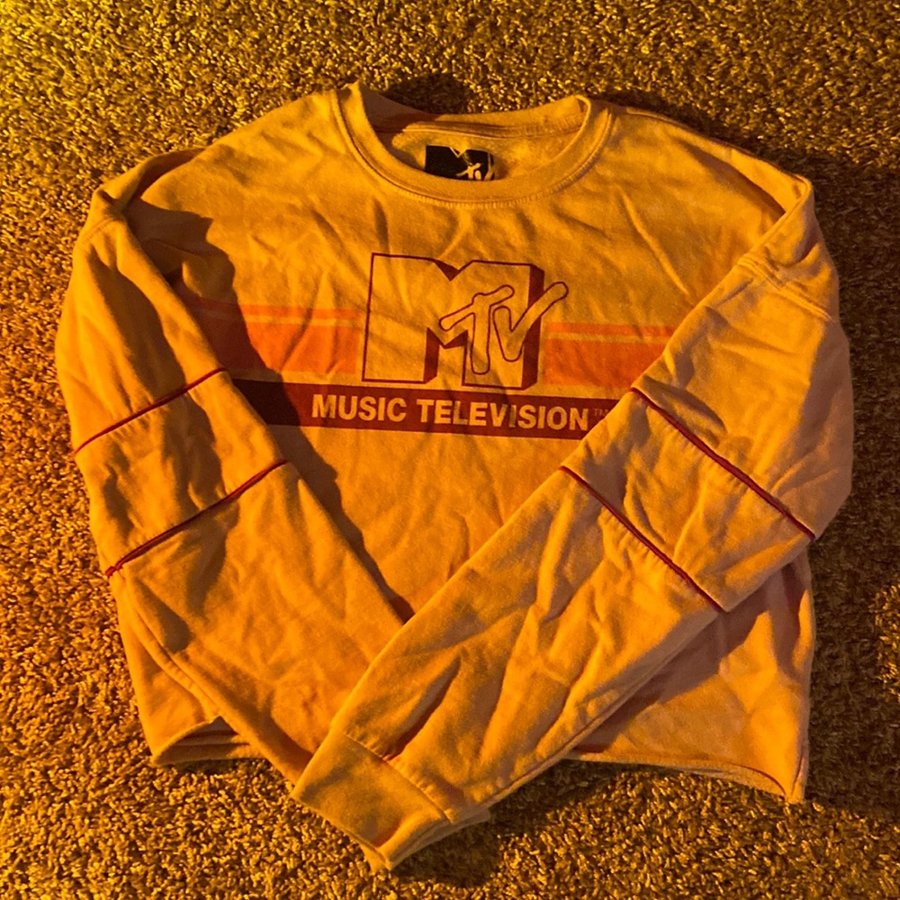 Aesthetic MTV sweater (size m)